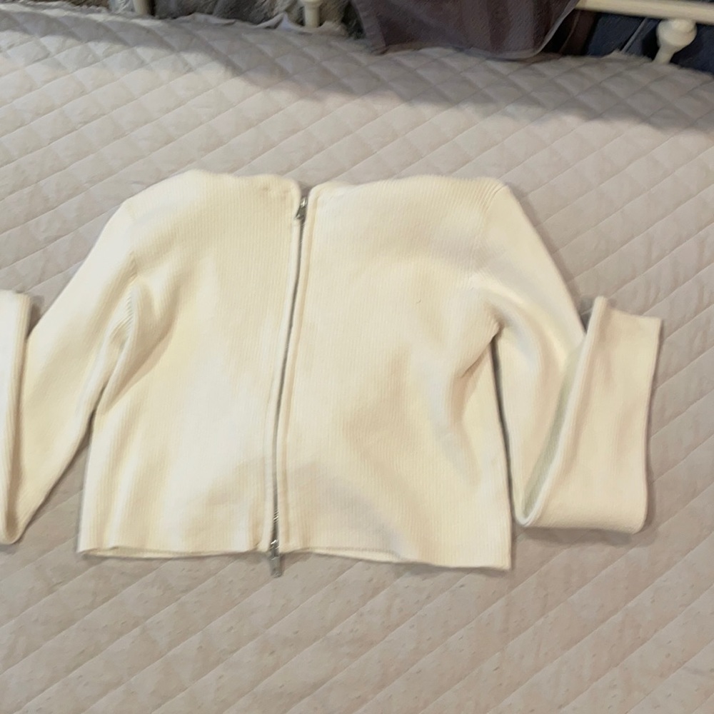 White cropped sweater